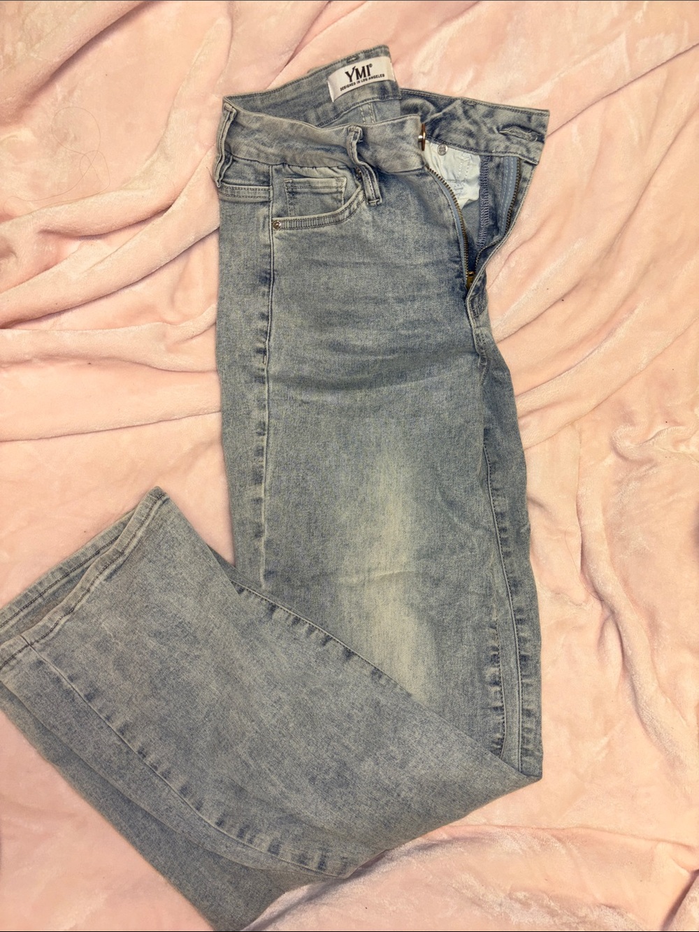 Eclipse Light Wash Blue High-Rise Jeans